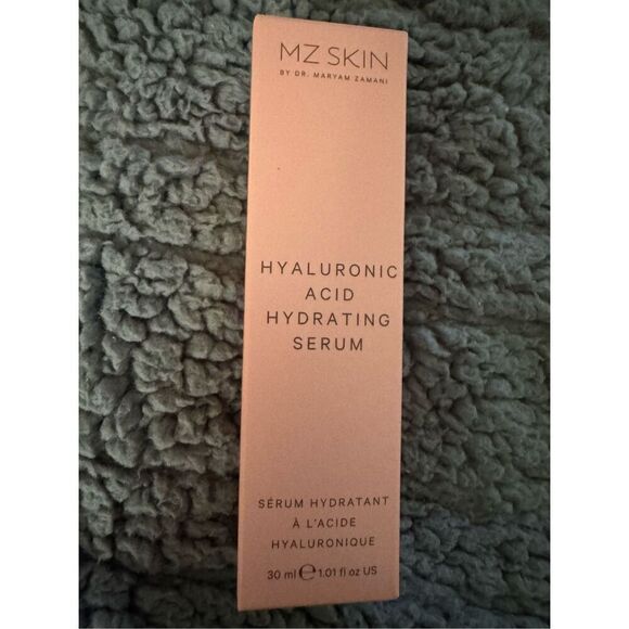 Hyaluronic Acid Hydrating Serum, Multi-Molecular Complex with Panthenol & Snow M - Picture 1 of 1